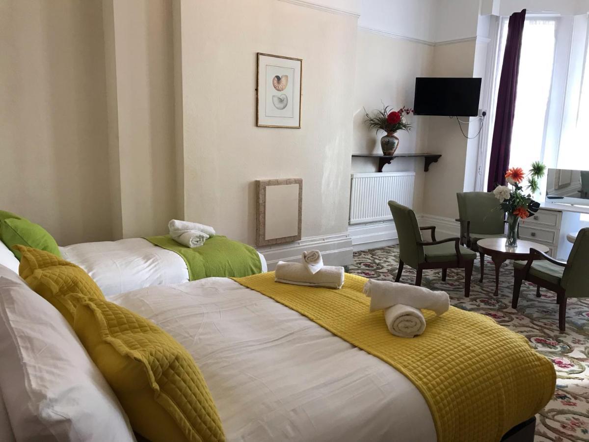Pearl & Pebbles Eastbourne Hotell Eksteriør bilde