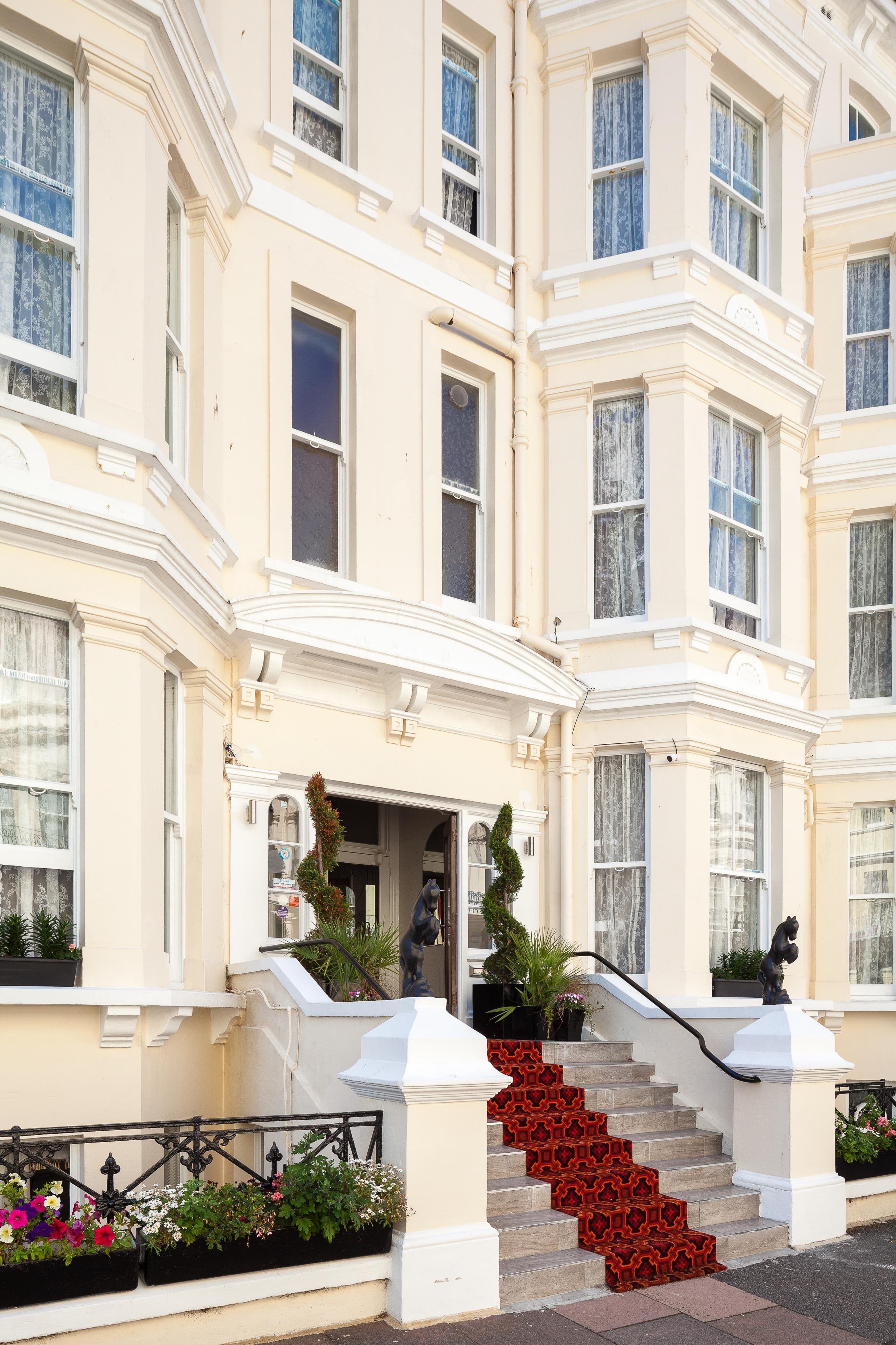 Pearl & Pebbles Eastbourne Hotell Eksteriør bilde