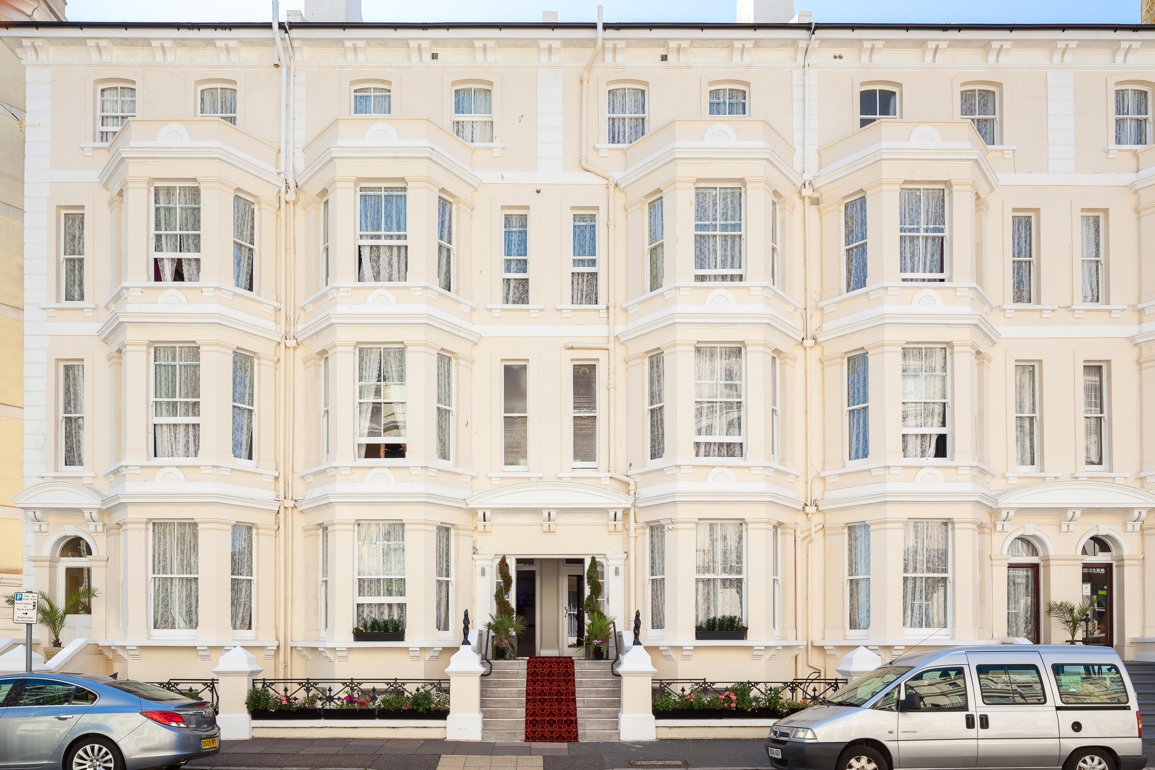 Pearl & Pebbles Eastbourne Hotell Eksteriør bilde